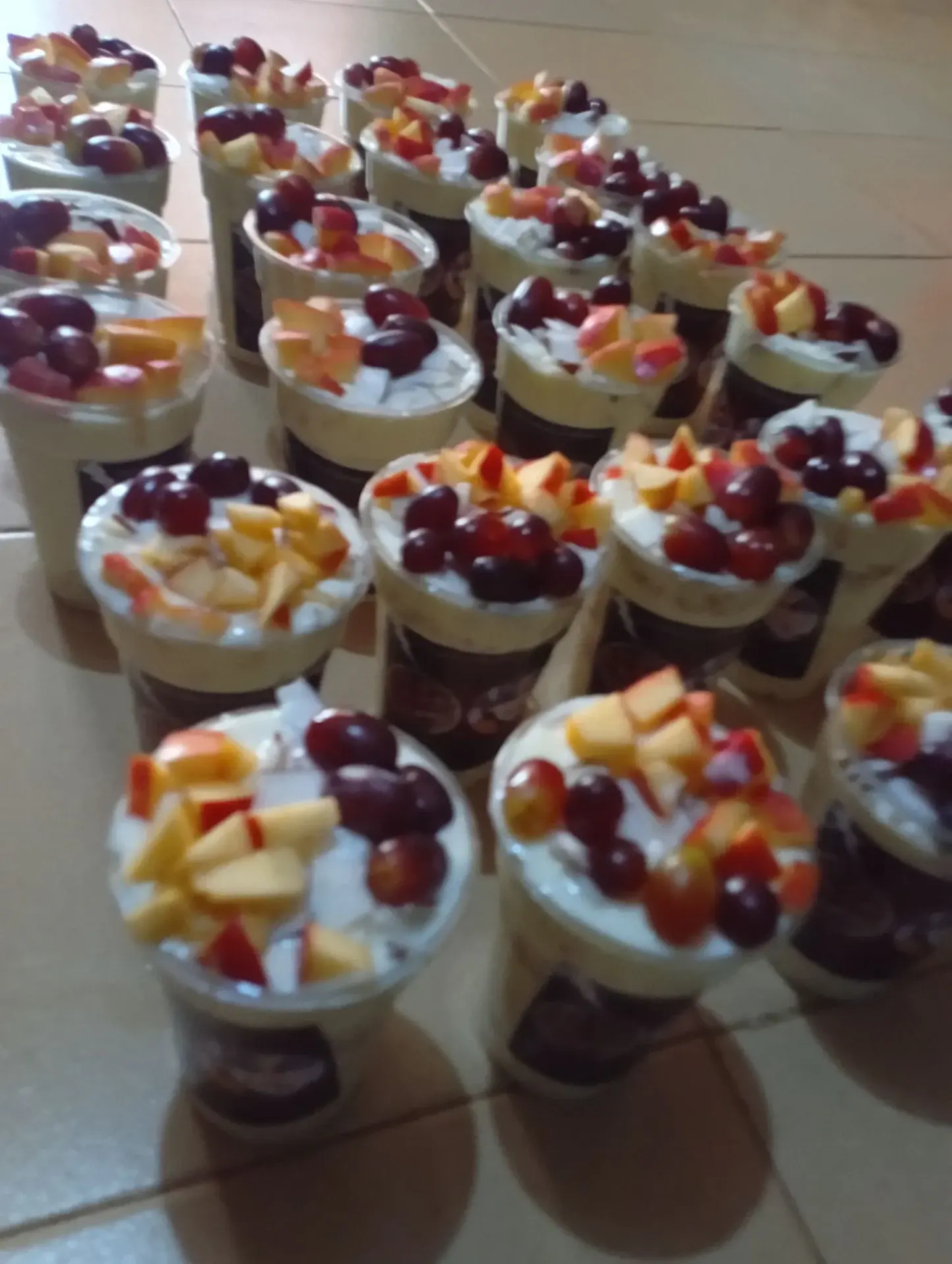 Fruit parfait ( couple's cup size)